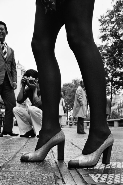 Tirage argentique noir et blanc / Black and white silver print, framed 55 x 36,6 cm (21 5/8 x 14 3/8 in.) Edition de / of 5