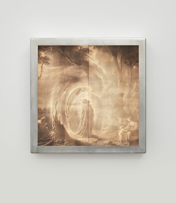 Impression 3D, plastique recyclé, éclairage LED / 3D printing, recycled plastic, LED lights 30 x 30 cm (11 3/4 x 11 3/4 in.)