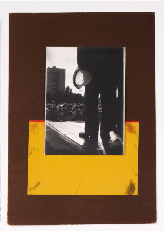 Tirage argentique vintage, papier coloré, pièce unique / Vintage silver print, colored paper Unique piece 35 x 24 cm (13 3/4 x 9 1/2 in.)