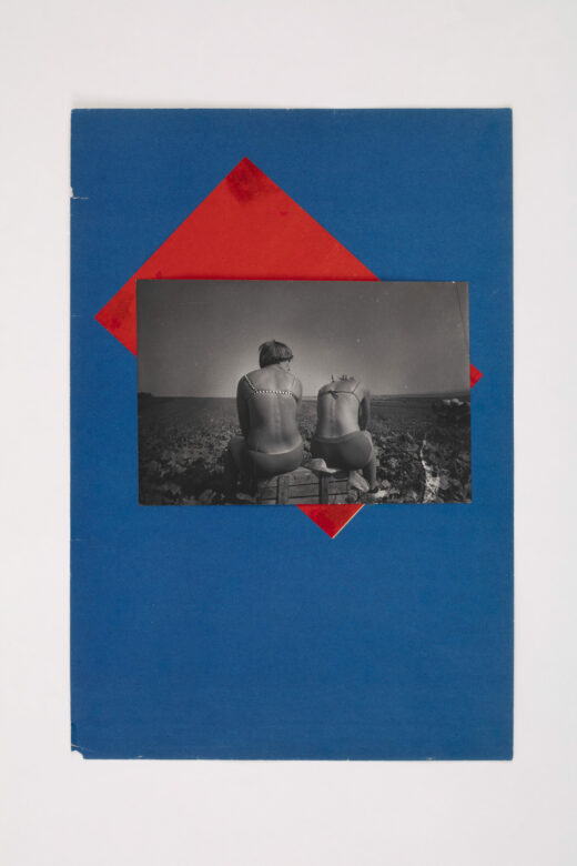 Tirage argentique vintage, papier coloré, pièce unique / Vintage silver print, colored paper Unique piece 35 x 24 cm (13 3/4 x 9 1/2 in.)